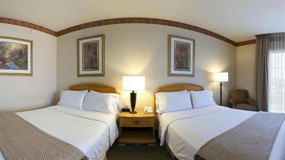 Holiday Inn Express Silao-Aeropuerto Bajio By Ihg Exterior foto